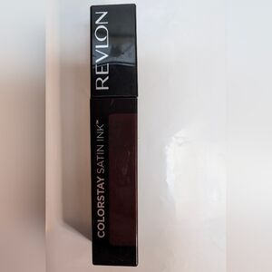 Revlon ColorStay Satin Ink Lipstick - Color Black Cherry